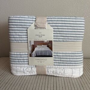 NWT King Reversible Cotton Stripe Quilt Light Blue
- Threshold